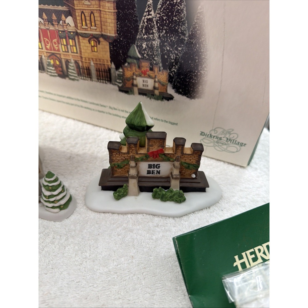 Department 56 Dickens Village Historical Landmark Christmas "Big Ben" #58341 - Picture 5 of 11